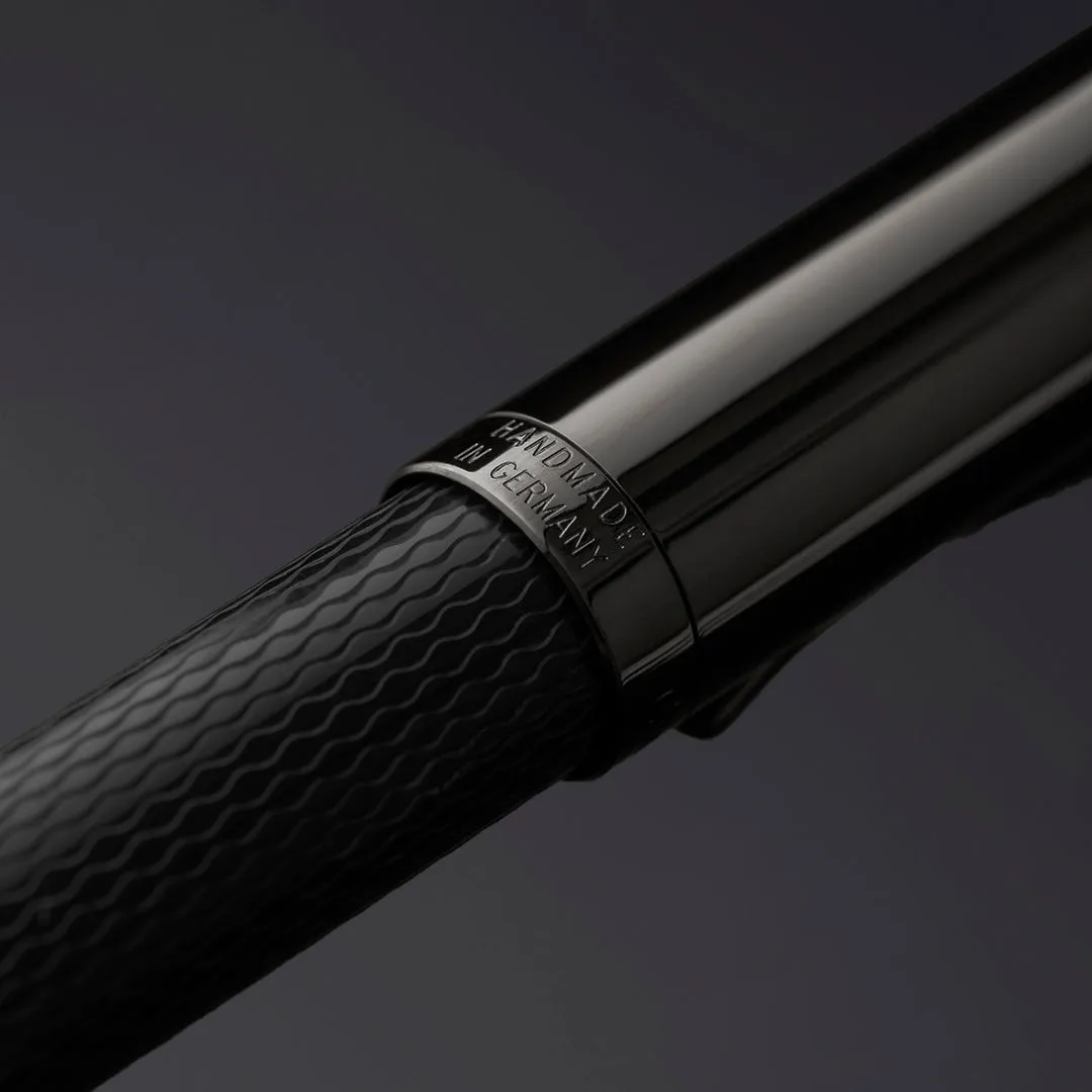 Graf von Faber-Castell Fountain Pen Guilloche - All Black