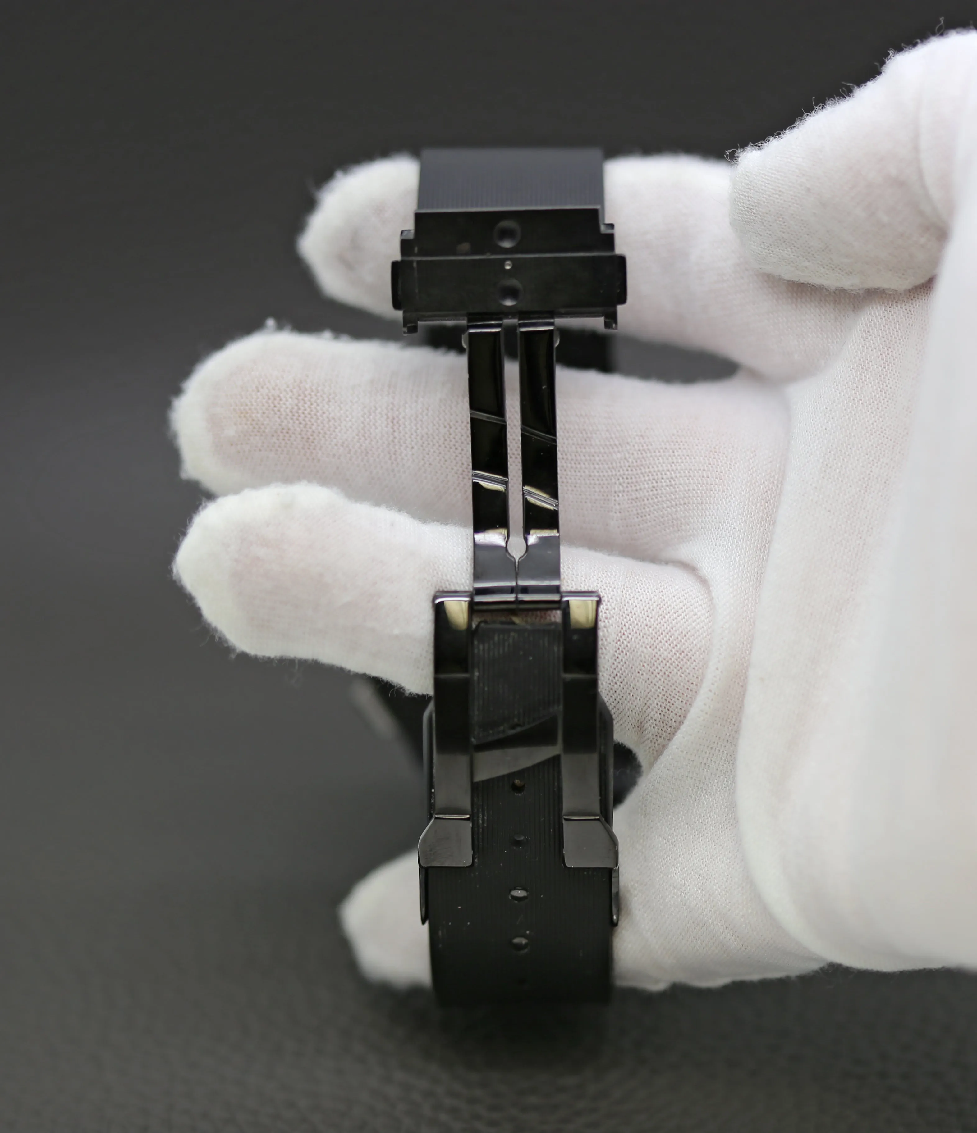 Hublot Big Bang Ceramic Black Magic Chrono 301.CI.1770.RX Carbon Fiber Dial Automatic Men's Watch