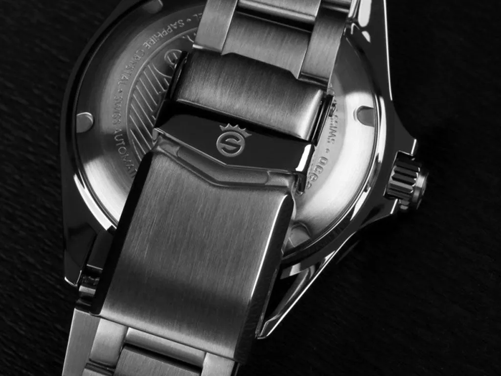 Ocean 39 GMT Black/Red Ceramic