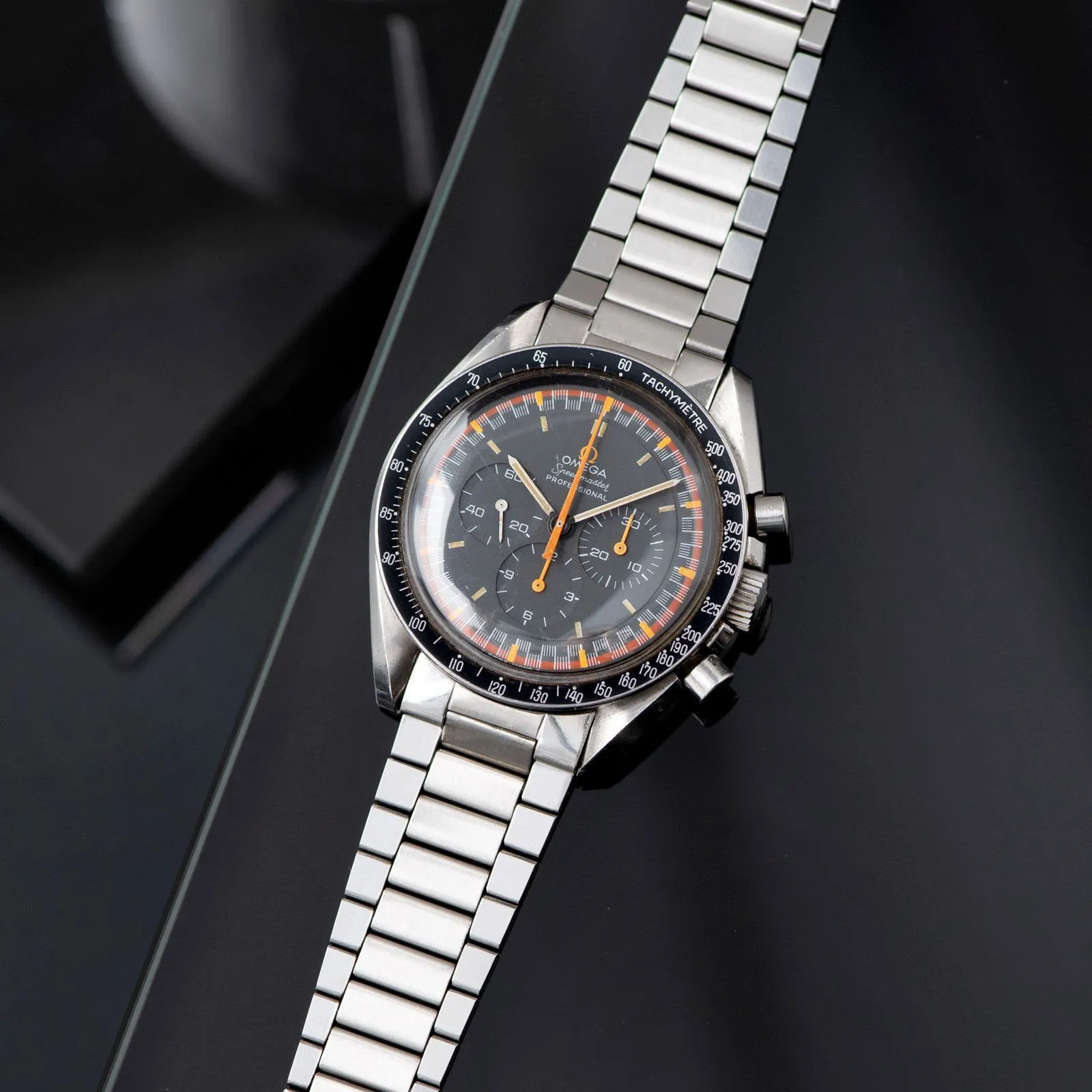 Omega Speedmaster 2nd Generation Racing Dial 145.022 69ST