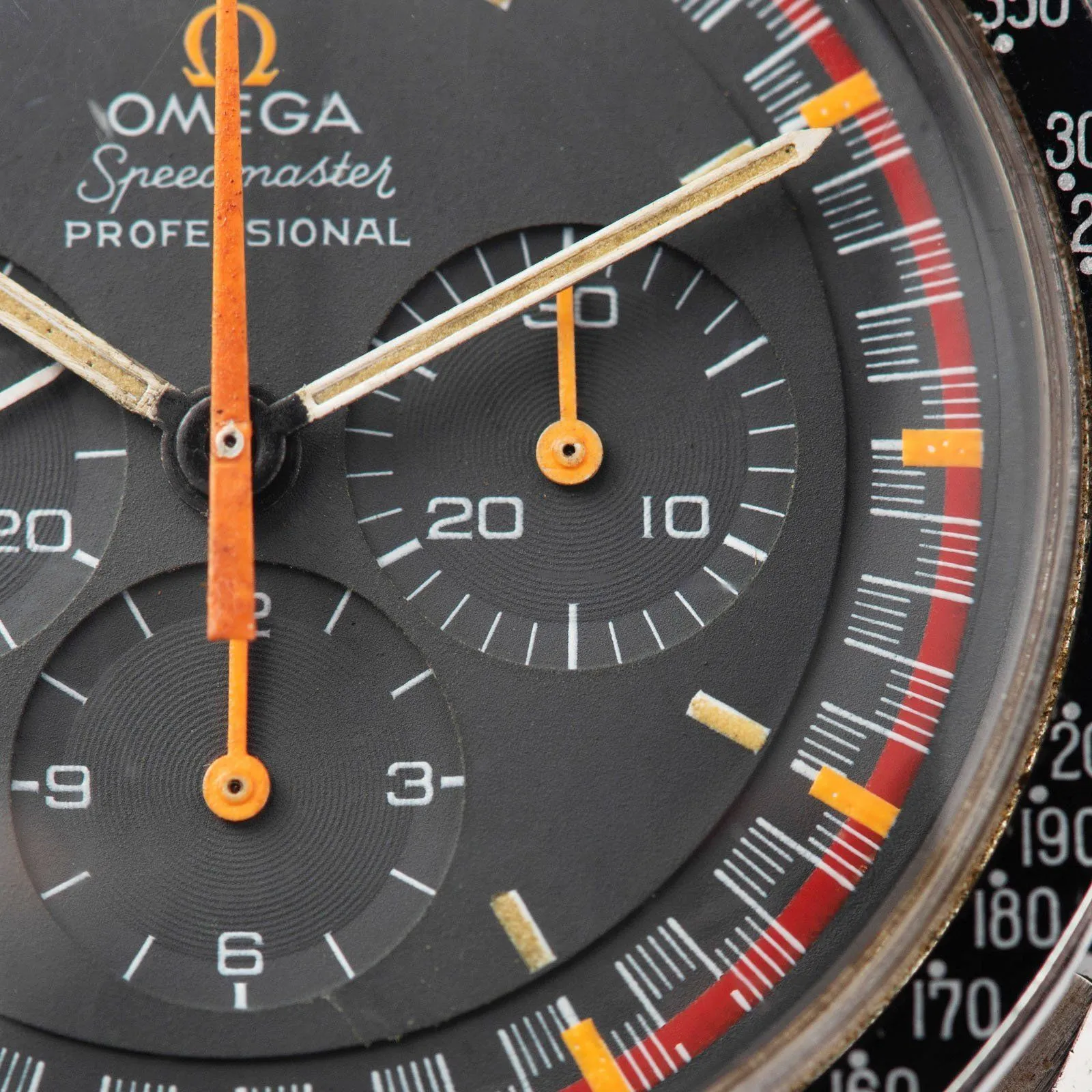 Omega Speedmaster 2nd Generation Racing Dial 145.022 69ST