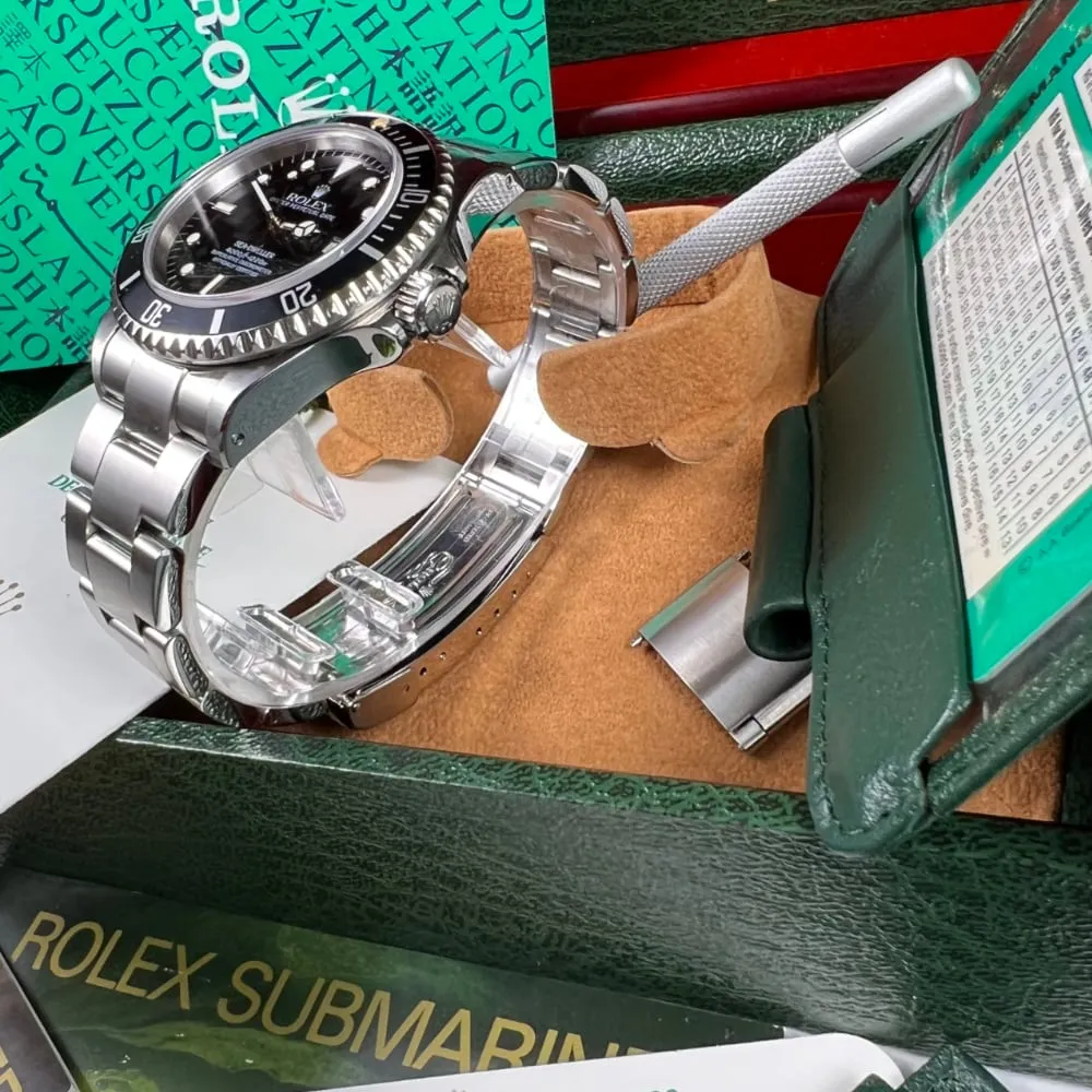 Rolex Sea Dweller 16600 (1995)
